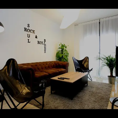Rock & Roll Apartament -Aire Acondicionado En Todas Las Habitaciones Y Salon- Deltebre Exterior photo