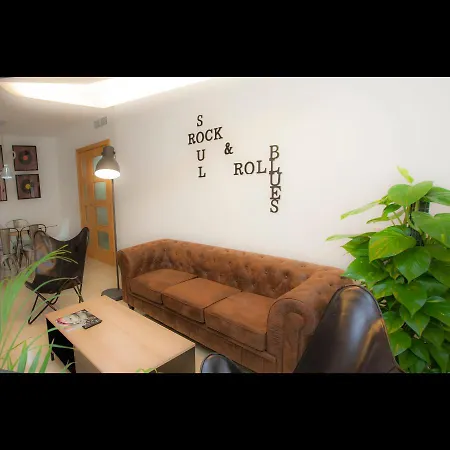 Rock & Roll Apartament -Aire Acondicionado En Todas Las Habitaciones Y Salon- Deltebre Exterior photo